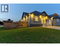 404 MONTROSE Street N - 45