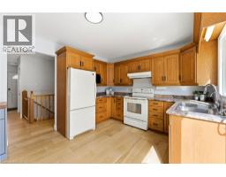 135 STIRLING MACGREGOR Drive - 7