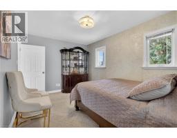 270 MAUSSER Avenue - 18