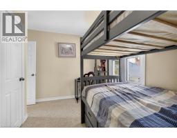 270 MAUSSER Avenue - 23