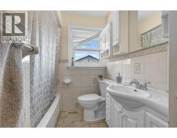 270 MAUSSER Avenue - 24