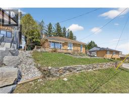 270 MAUSSER Avenue - 3