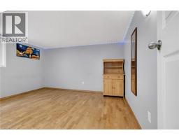 270 MAUSSER Avenue - 38