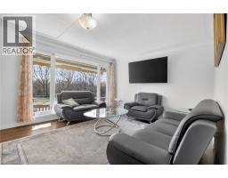 270 MAUSSER Avenue - 9