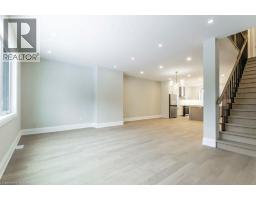 1105 MAIN Street E - 12