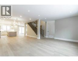 1105 MAIN Street E - 13