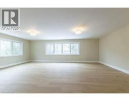 1105 MAIN Street E - 31