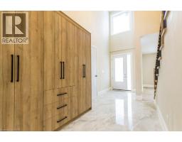 1105 MAIN Street E - 9