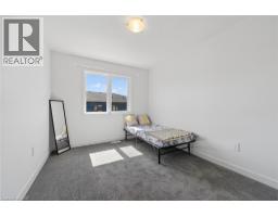 95 QUEENSBROOK Crescent - 27