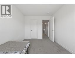 95 QUEENSBROOK Crescent - 28