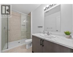 95 QUEENSBROOK Crescent - 39