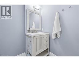 882-888 FAIRWAY Road N - 26