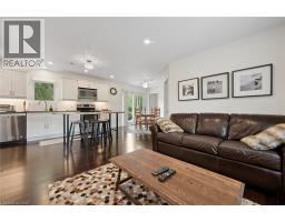 882-888 FAIRWAY Road N - 32