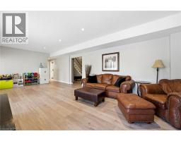 20 COTTONWOOD Crescent - 15