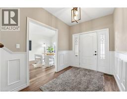 20 COTTONWOOD Crescent - 4