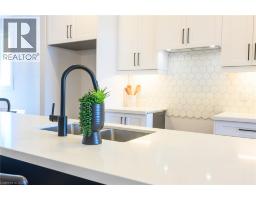 196 LAFAYETTE Boulevard - 15