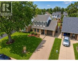 474 KNIGHTSBRIDGE Crescent - 2