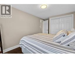 474 KNIGHTSBRIDGE Crescent - 27