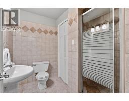 474 KNIGHTSBRIDGE Crescent - 34