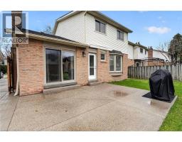 474 KNIGHTSBRIDGE Crescent - 35