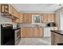 474 KNIGHTSBRIDGE Crescent - 4