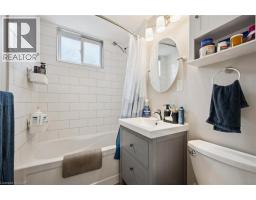 223 CONNAUGHT Street - 43