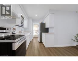 60 LYSANDA Avenue - 11