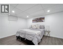 60 LYSANDA Avenue - 30