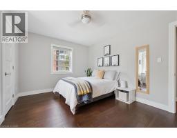 33 ABERDEEN Road N - 26