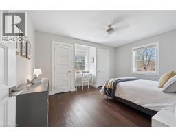 33 ABERDEEN Road N - 27