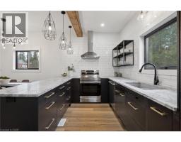 215 WINSTANLEY Street - 15