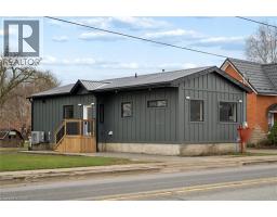 215 WINSTANLEY Street - 2