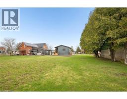 215 WINSTANLEY Street - 35