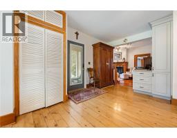 48 TEMPERANCE Street E - 11