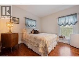 48 TEMPERANCE Street E - 28