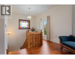 48 TEMPERANCE Street E - 29