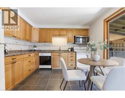 111 SELKIRK Drive - 10