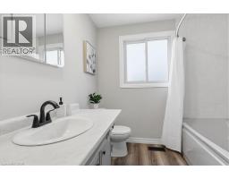 111 SELKIRK Drive - 17