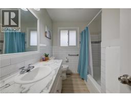 17 HIPEL Avenue - 23