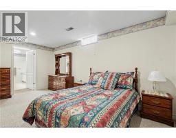 98 BEASLEY Crescent - 28