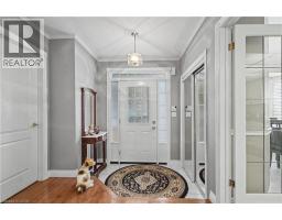 98 BEASLEY Crescent - 5