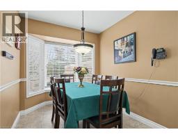 98 BEASLEY Crescent - 7