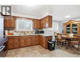 20 AMBER Street - 10