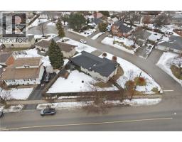 20 AMBER Street - 38