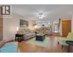 35 SOUTHVIEW Crescent - 24