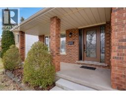 35 SOUTHVIEW Crescent - 4