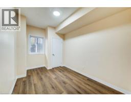 25 ISHERWOOD Avenue UnitNo. 57 - 15