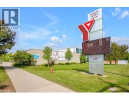 25 ISHERWOOD Avenue UnitNo. 57 - 34