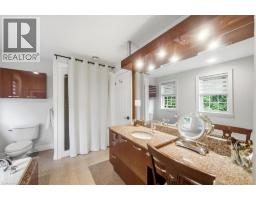 653 GLEN MORRIS Road W - 31