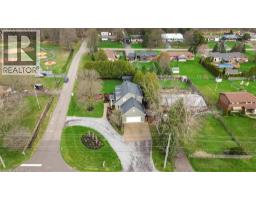 653 GLEN MORRIS Road W - 38